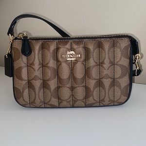 Coach wristlet purse